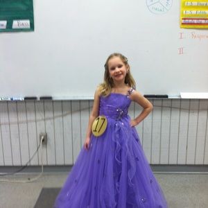 Pageant dress